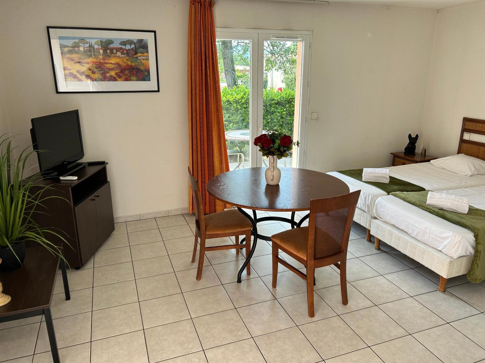 Hotel Domaine D'Agrippa Valence Chateauneuf-sur-Isere Esterno foto